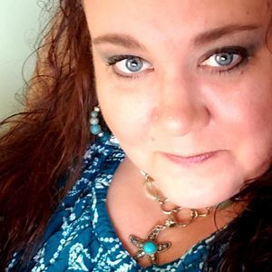 Meet your Posher, Michelle maeve